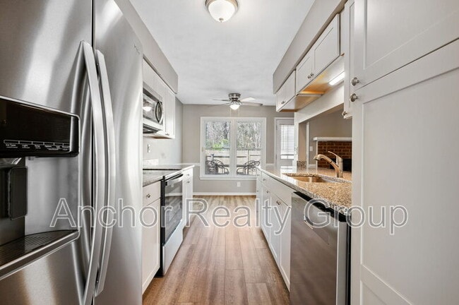 Building Photo - 229 Mannings Ln