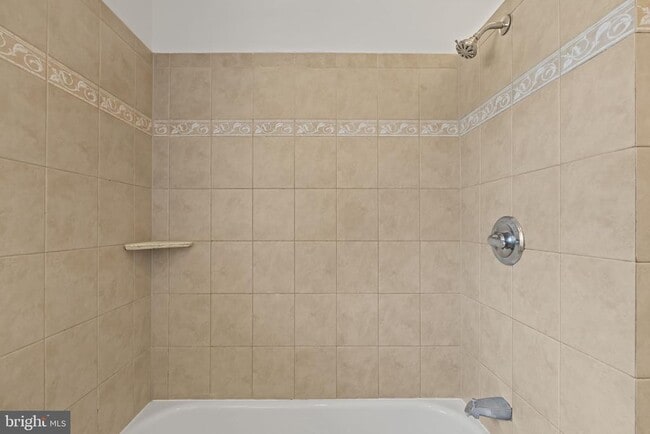 Building Photo - 139 Adrienne Ave