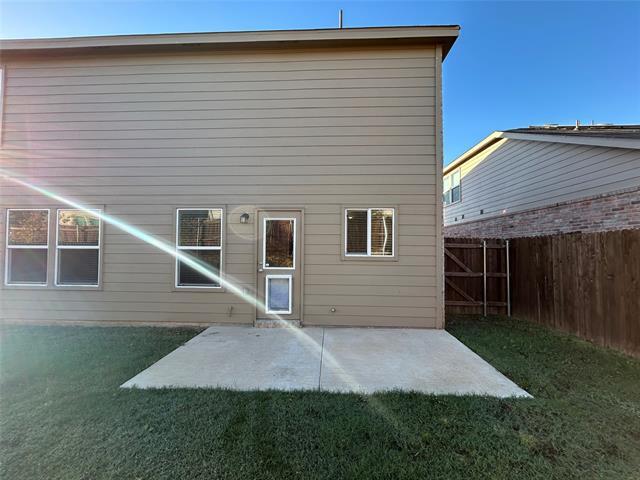 Building Photo - 4640 Greyberry Dr