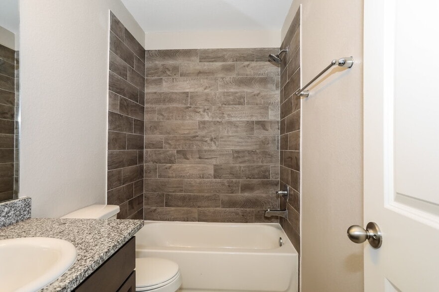 Building Photo - 12469 Lake Conroe Hills Dr