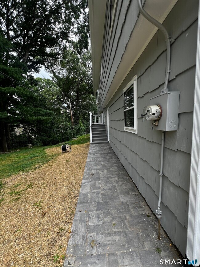 Building Photo - 485 Peet St