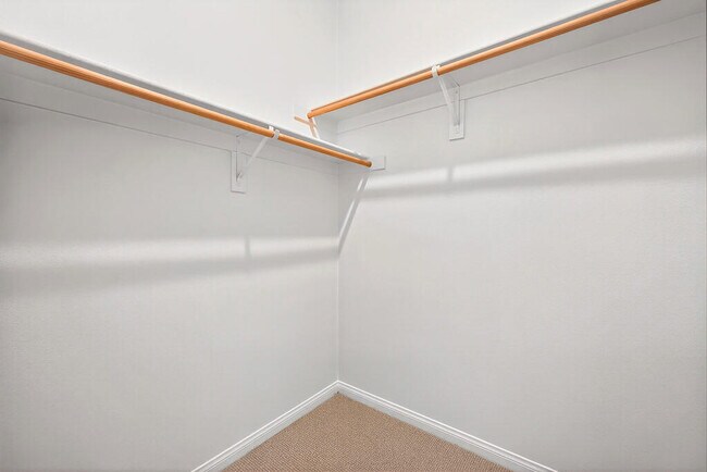 Building Photo - 81344 Corte Compras