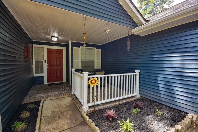 Building Photo - 3218 Lake Stream Dr
