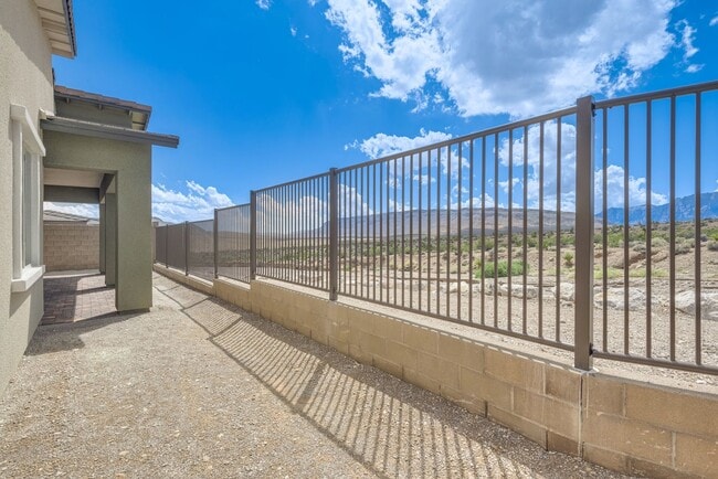 Building Photo - Single story in the exclusive master planned community of Heritage in Stonebridge!