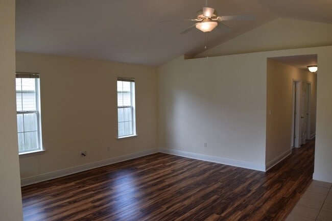 Building Photo - 3506 Torrington Way