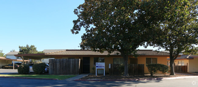 Building Photo - Pine Meadows Apartments