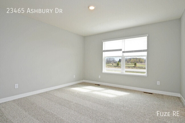Building Photo - 23465 Ashbury Dr