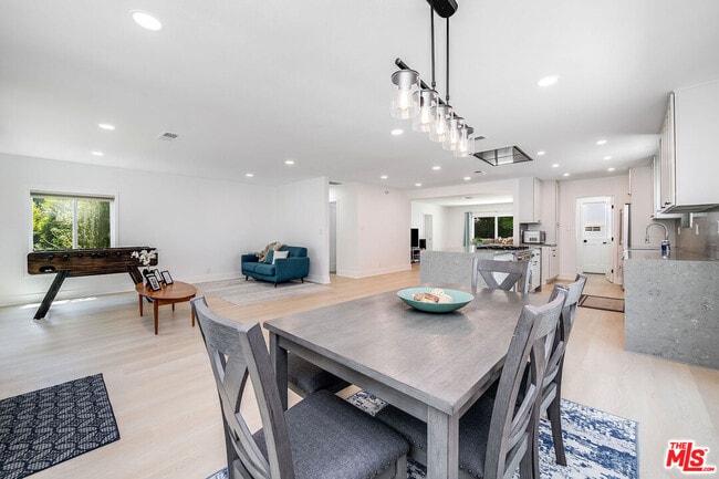 Building Photo - 11415 McDonald St