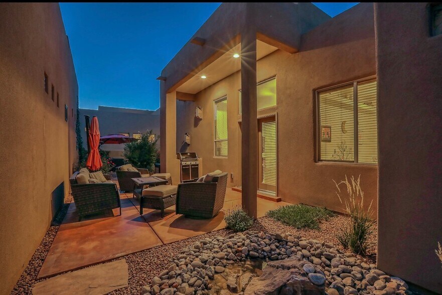 Building Photo - 6531 Agave Verde Way NE