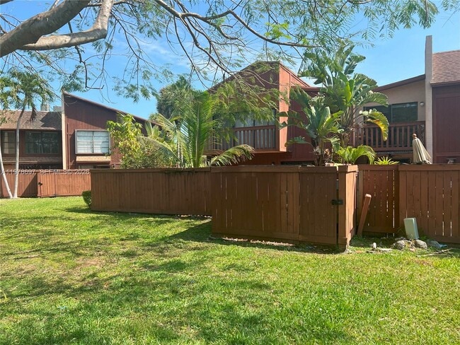 Building Photo - 6435 SW 116th Pl