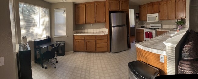 Building Photo - 4506 Story Way