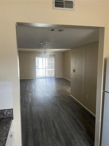 Building Photo - 14470 Reuter Strasse Cir