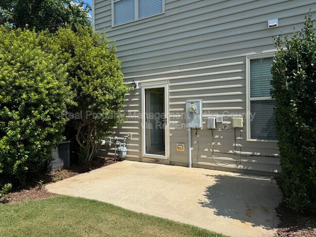 Building Photo - 8339 Niayah Way