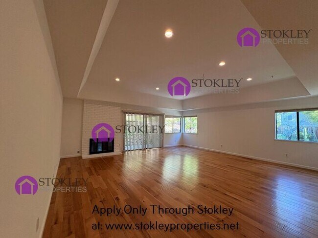 Building Photo - 1484 Cortez Ct