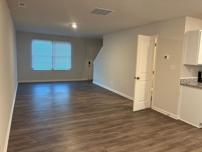 Building Photo - 105 S Osprey Ct