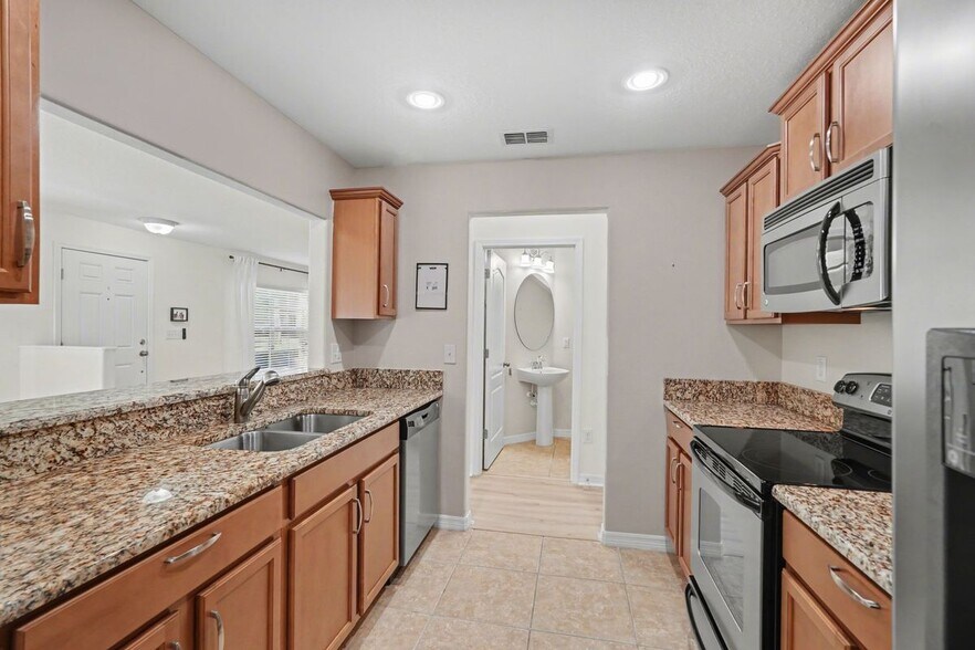 Building Photo - 6246 Timberly Ln