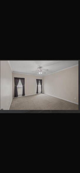 Building Photo - 101 Belhaven Dr