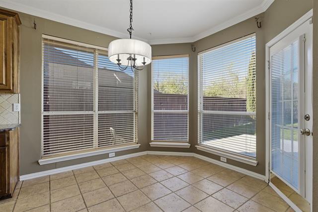 Building Photo - 4517 Creekside Dr