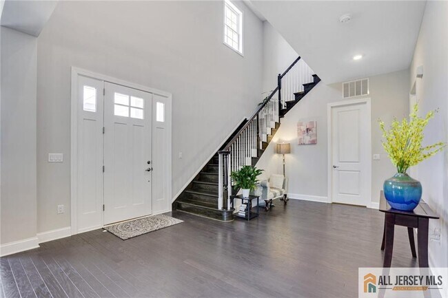 Building Photo - 1 Lafayette Wy