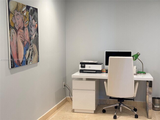 Building Photo - 10185 Collins Ave