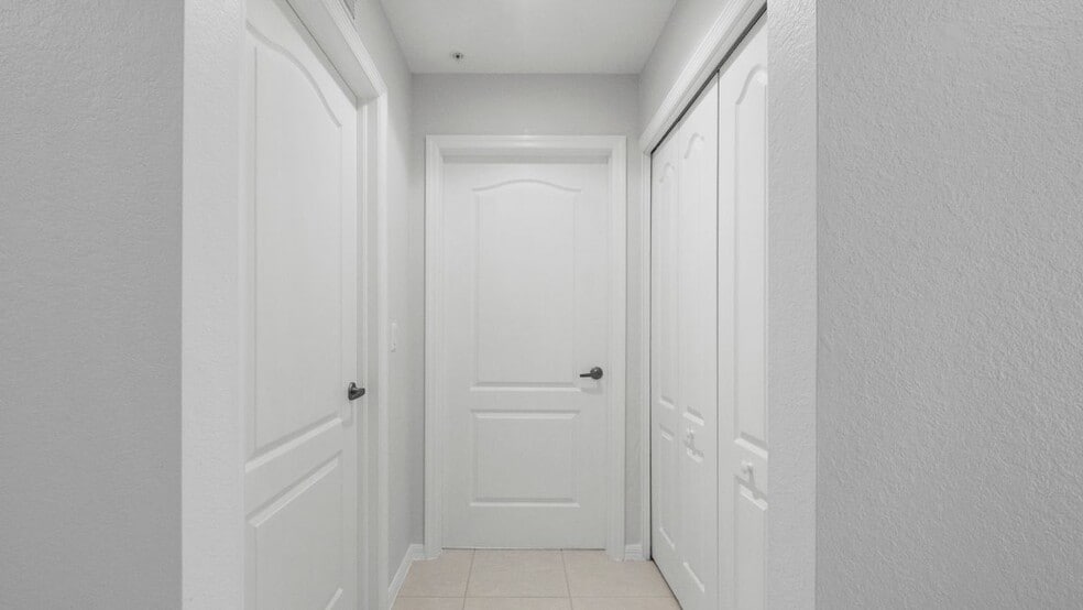 Building Photo - 8341 Whiskey Preserve Cir