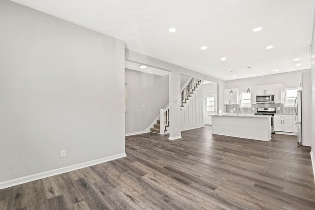 Building Photo - Stunning 4 bedroom home in Pittsburgh avai...