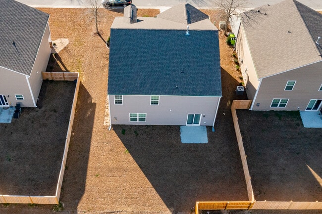 Building Photo - 510 Dakota Rd