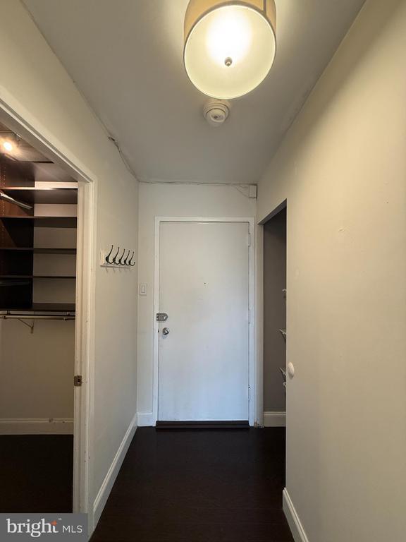 Building Photo - 1311 Delaware Ave SW