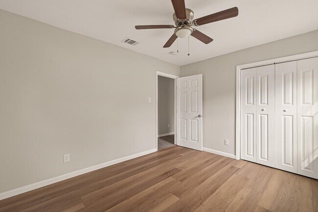 Building Photo - 1618 Palmwood Dr