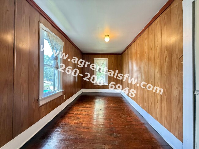 Building Photo - 538 Irene Ave