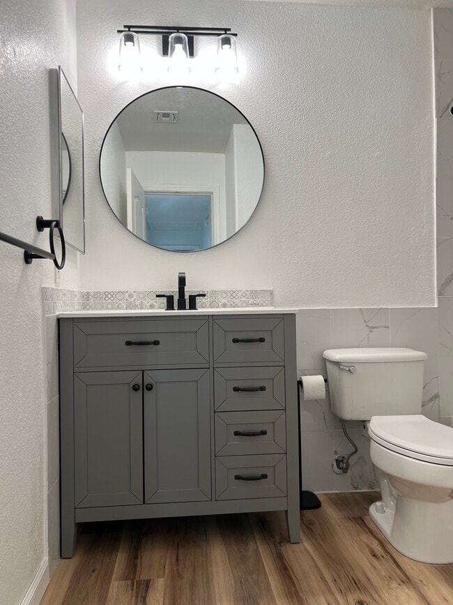 Building Photo - 5484 W Dove of Peace Dr