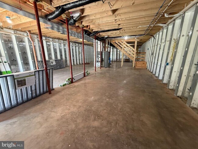 Building Photo - 9102 New Cut Rd