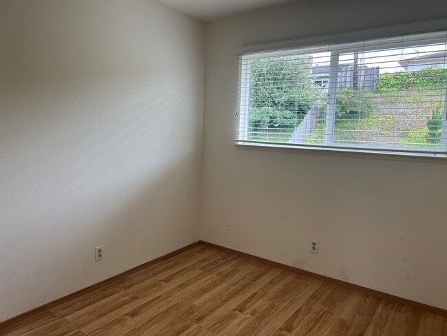 Building Photo - Elegant Executive Home Westborough SSF  5 ...