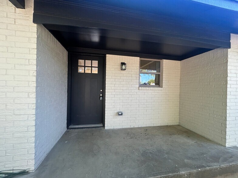 Building Photo - 101 Hillcrest Dr