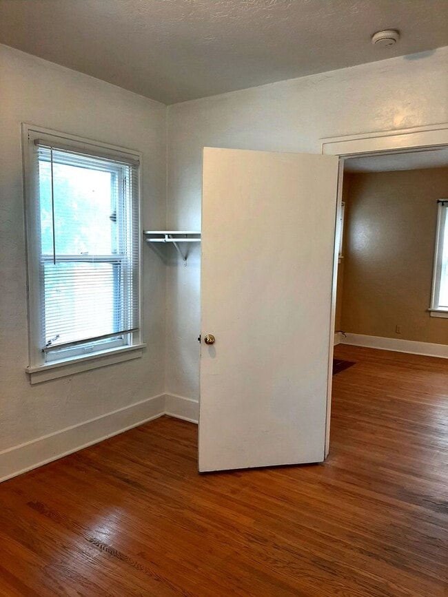 Building Photo - (2017 8th Ave)