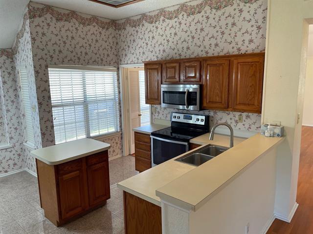 Building Photo - 1520 Mission Ridge Trail