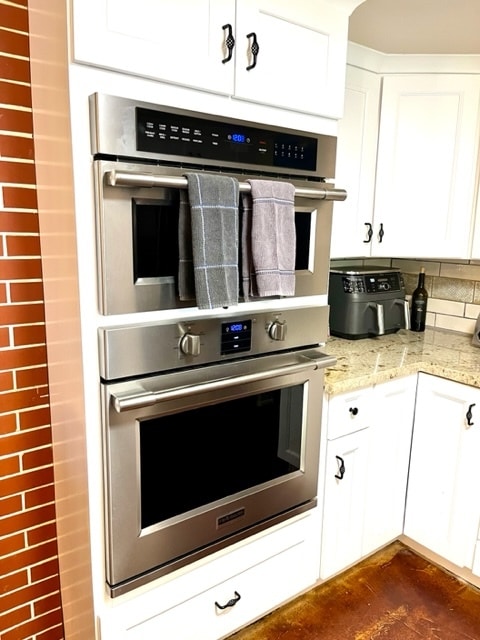 Kitchen - 1247 W Devonshire St