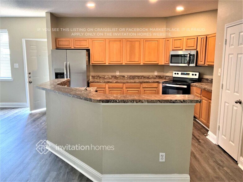 Building Photo - 6412 Rainwater Way