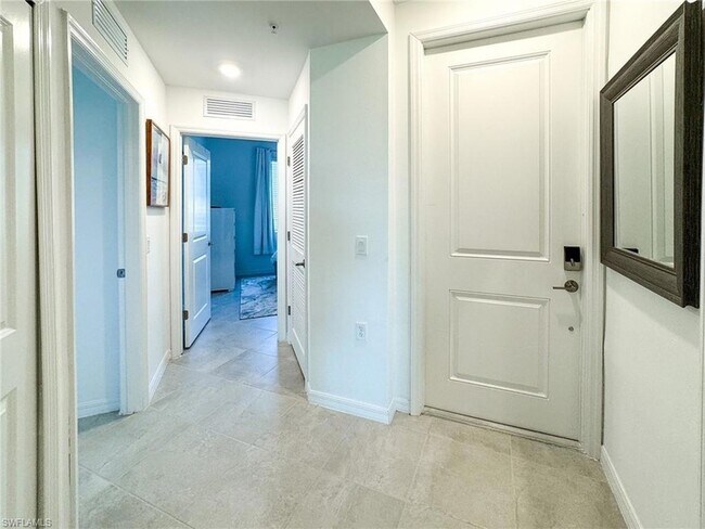 Building Photo - 5807 Double Eagle Cir