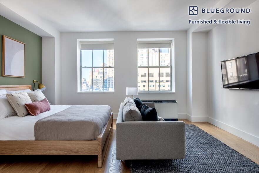 Building Photo - 63 Wall St