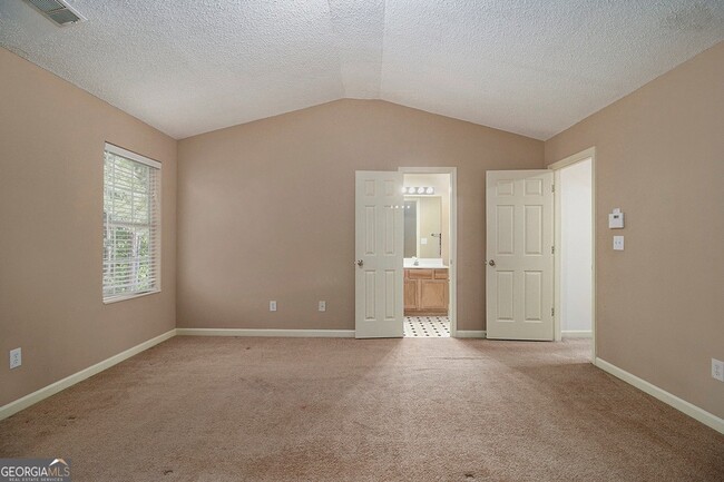 Building Photo - 2781 Parkway Cove