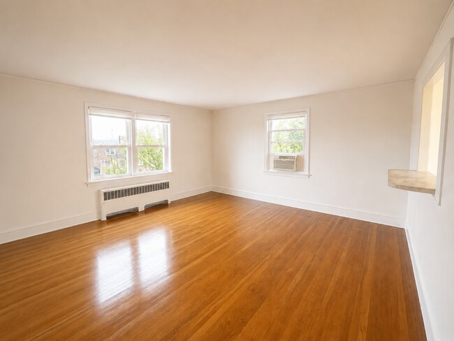 Building Photo - 8239 Williams Ave