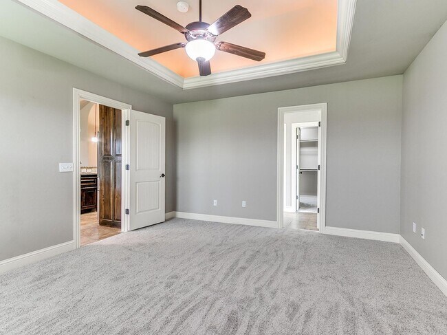 Building Photo - 4817 Arbuckle Dr