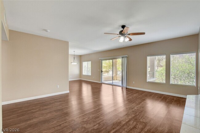 Building Photo - 10809 Garden Mist Dr