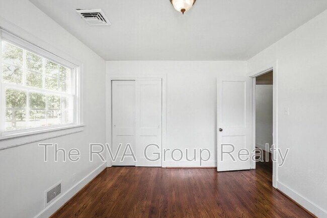 Building Photo - 13141 Overhill Dr