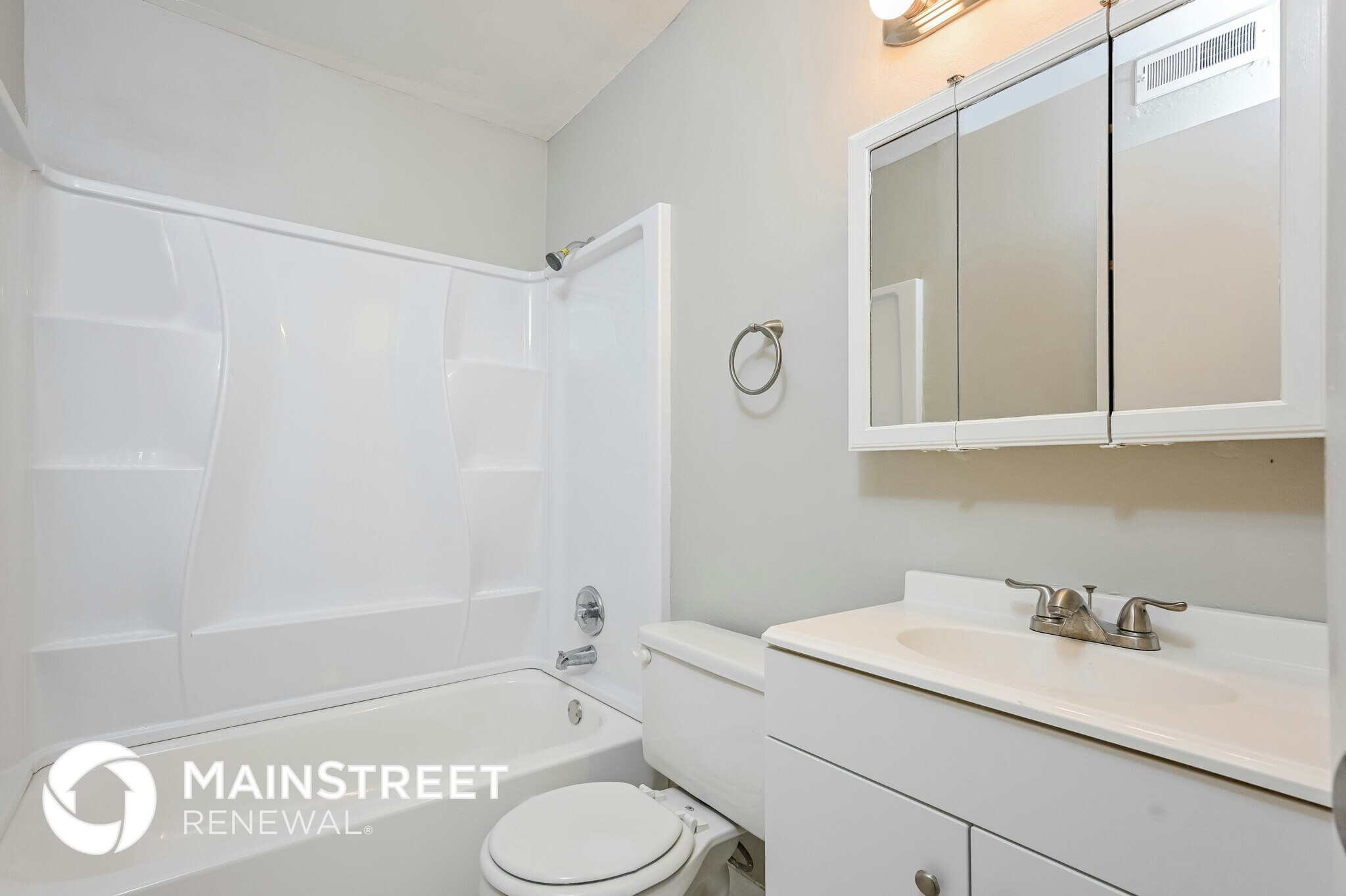 Building Photo - 671 Caliente Way