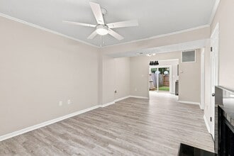 Building Photo - 13 Betty Lee Pl