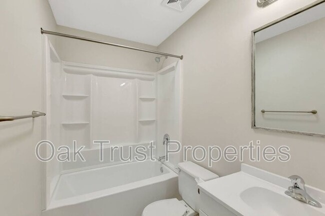 Building Photo - 155 Manchester Rd