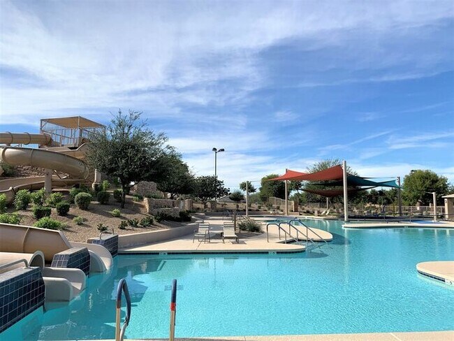 Building Photo - Home at Mission Royal Resort Living Community! 5bd 3ba 2688sqft!