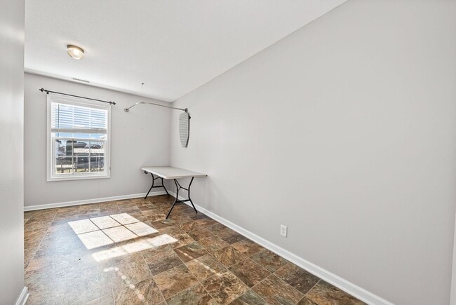 Building Photo - 2499 Old Timber Ct